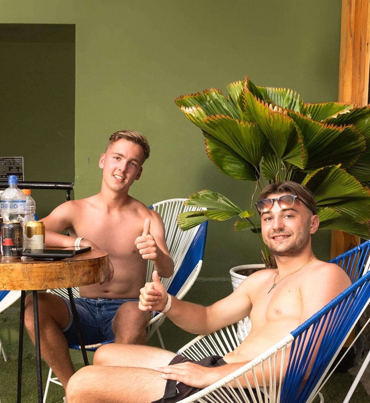 Seven Nights Hostel Картахена Экстерьер фото